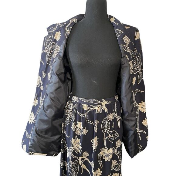 Alfred Dunner 2pc Skirt Suit Blue Floral Lined Blazer & Skirt Women’s Petite 6/8 - Picture 5 of 10
